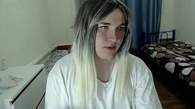EvaMiron Live XXX-chat