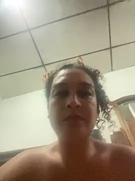 Rosalinda_77 – live chatrum