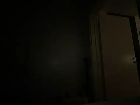 TitiTinyThai Show in webcam