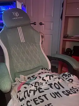 XXX chat uživo modela elliepixie