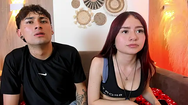 Show de webcam de Kenji_n_Rousse