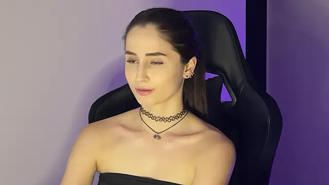 SamLure1 Adlı Modelin Canlı XXX Sohbeti