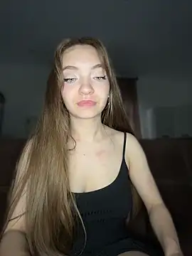 BarbaraFantasy Adlı Modelin Canlı XXX Sohbeti