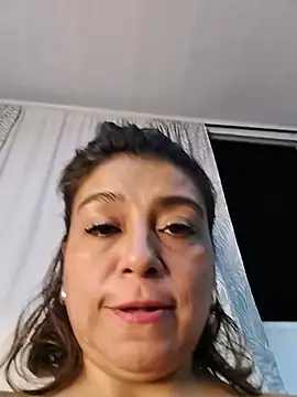 MrsFoucher Adlı Modelin Canlı XXX Sohbeti