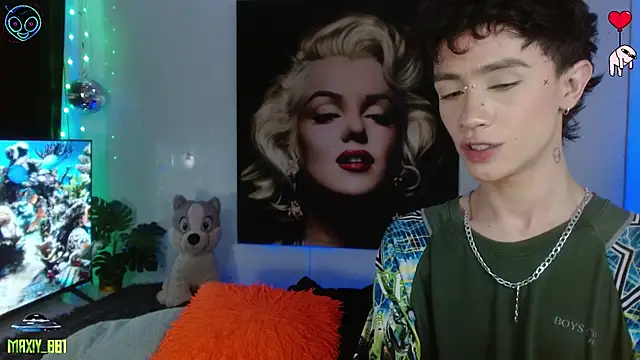 Chat XXX ao vivo de maxiy_001