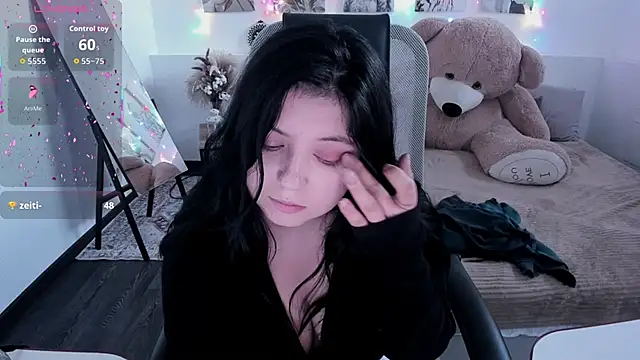 DiaAngell live XXX chat