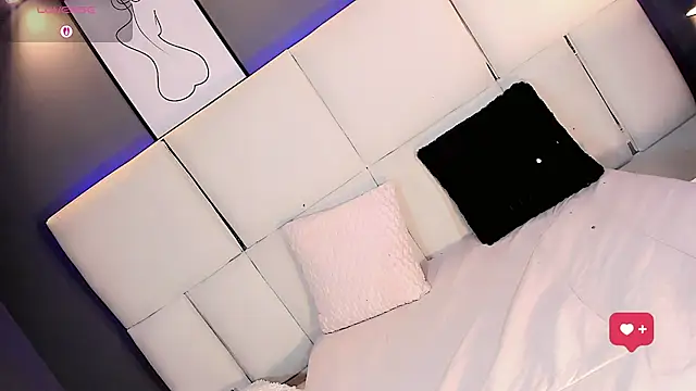 Kornylovee's Webcam Show