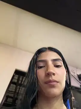Ema_Rose_のライブXXXチャット