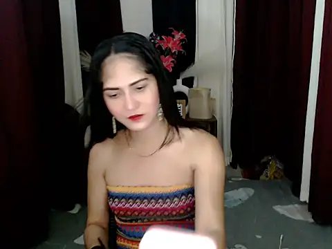 AnaxandraVenomLips' Webcam Show