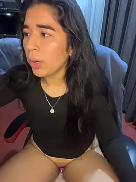 Chat XXX en directo de Minico25