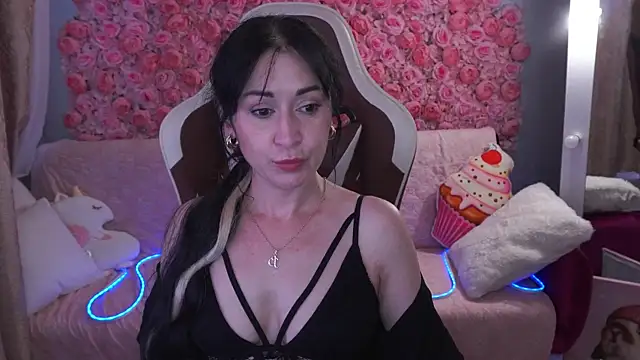 CarolinaaFoxyyy Show in webcam