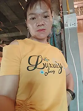 lya_sexyy 现场XXX聊天