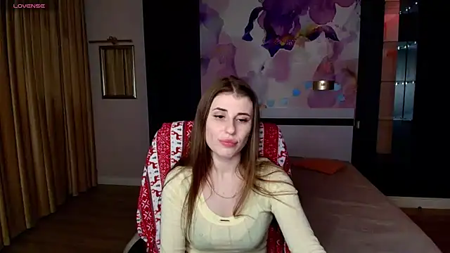 DemmyRose Adlı Modelin Canlı XXX Sohbeti