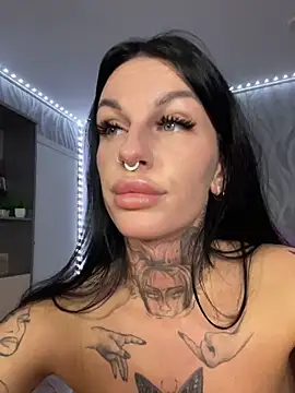XXX chat uživo modela angel_devil_forever