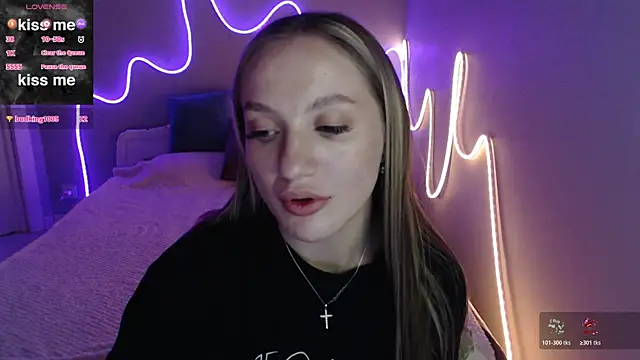 XXX chat uživo modela MirrraMisss