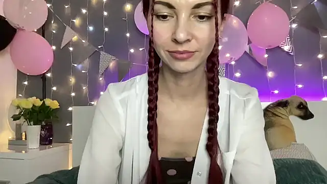 Musicalgirl Adlı Modelin Canlı XXX Sohbeti