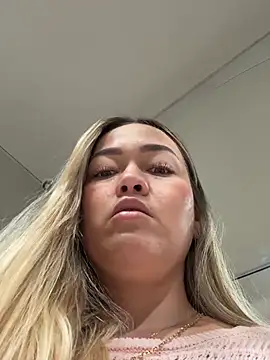 Danielavegax Adlı Modelin Web Kamerası Şovu