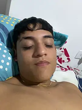 Chat +18 de Emannuel__777 ao vivo