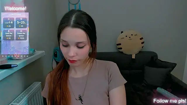 Kitten_Alissa's Live XXX Chat
