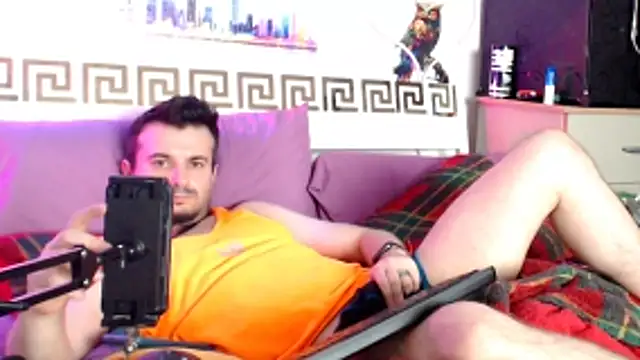 iuligruia69 Show Webcam