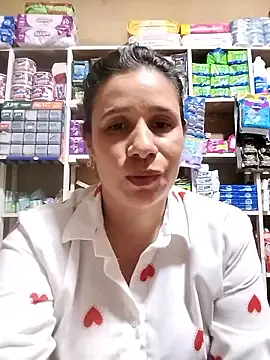Chatroom XXX en direct de MIA-LARIOS