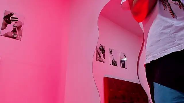 Alexxus_Smith 即時 XXX 聊天