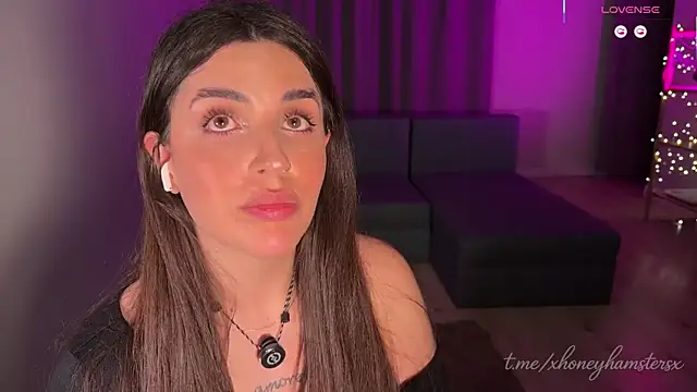 xHONEYHAMSTERSx Webcam Show