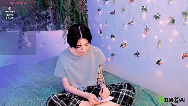 Kira__CutieのライブXXXチャット