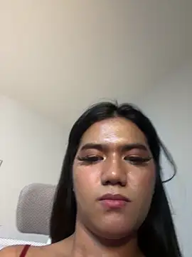 JassmineLoveのライブXXXチャット