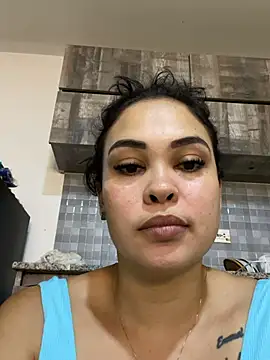 دردشة FOX_LATINA الجنسية المباشرة