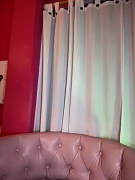 SamaraDesire Adlı Modelin Canlı XXX Sohbeti