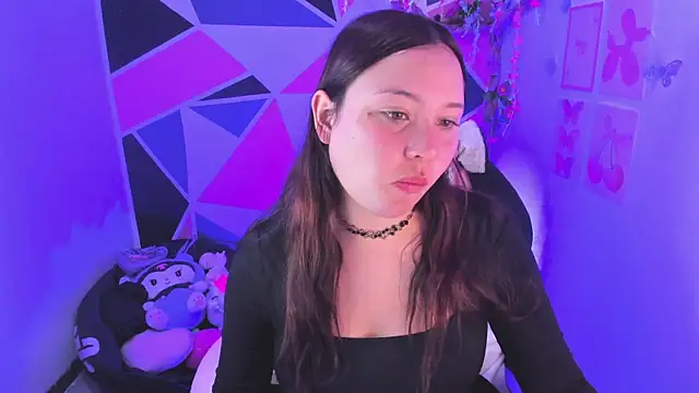 little_emma0のライブXXXチャット