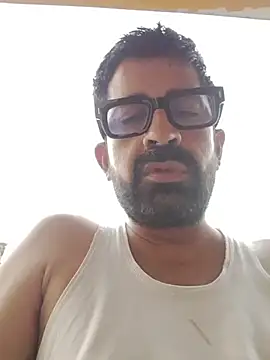 XxX_KING30's Webcam Show