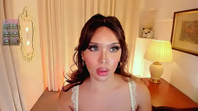 MS_LUNA's Webcam Show