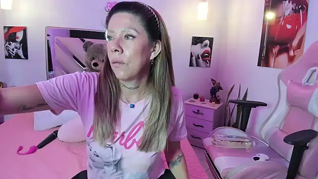Živý XXX chat Karly_moon