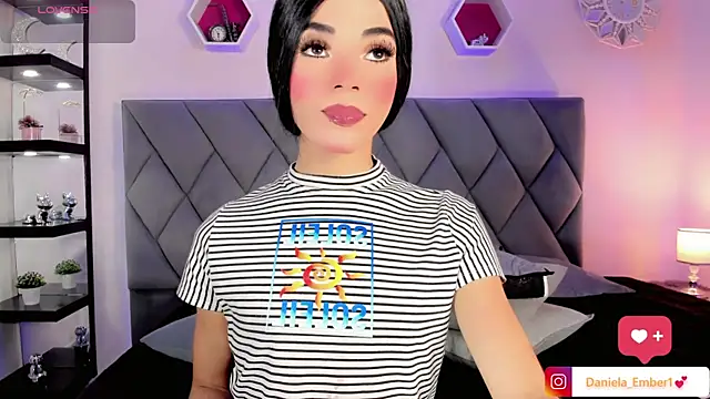 Show de Amira_Ember na webcam
