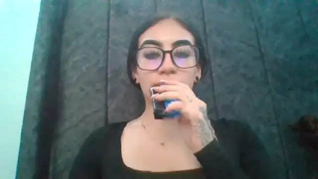 SCARLETT_INK_ Live XXX-Chat