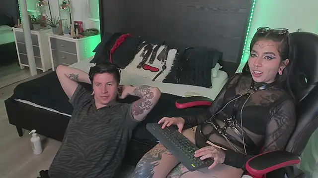 inkedsinners_'s Webcam Show