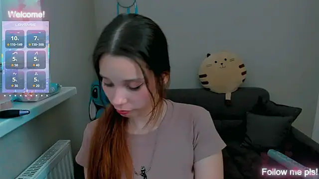 Kitten_Alissa 现场XXX聊天