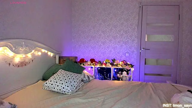 Chat XXX en directo de LillyMoure_