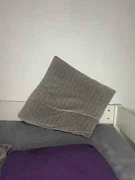 Girlspoop21's Webcam Show