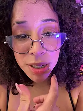 Chat +18 de Woo_isDaphne ao vivo