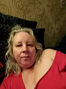 Chat +18 de Janahotty ao vivo