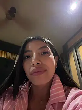 Tiffany_Low's Live XXX Chat