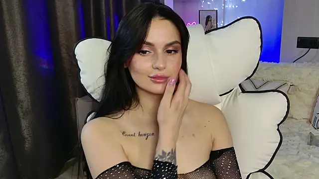 Show modela MilaaSweety na web-kameri