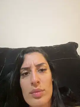 Catmila94のライブXXXチャット