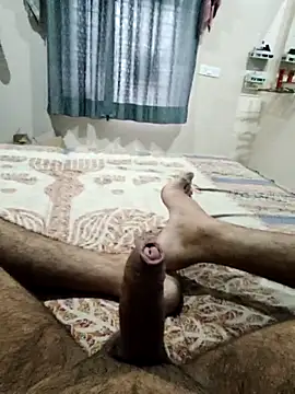 แชท XXX สดของ Tall_Hairy_Man