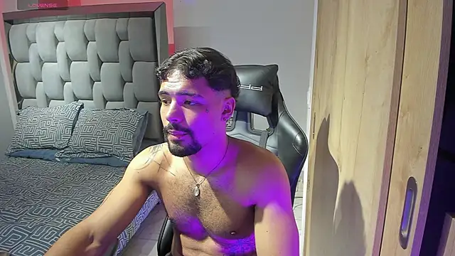 justin_lenox – Naživo XXX chat