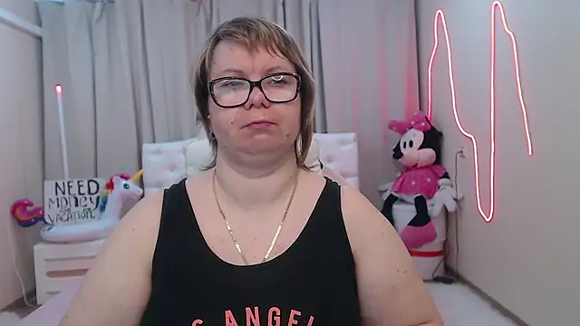 Show Webcam de BonnnyBoobsy