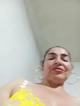 MaryRoze_ Chat XXX in diretta